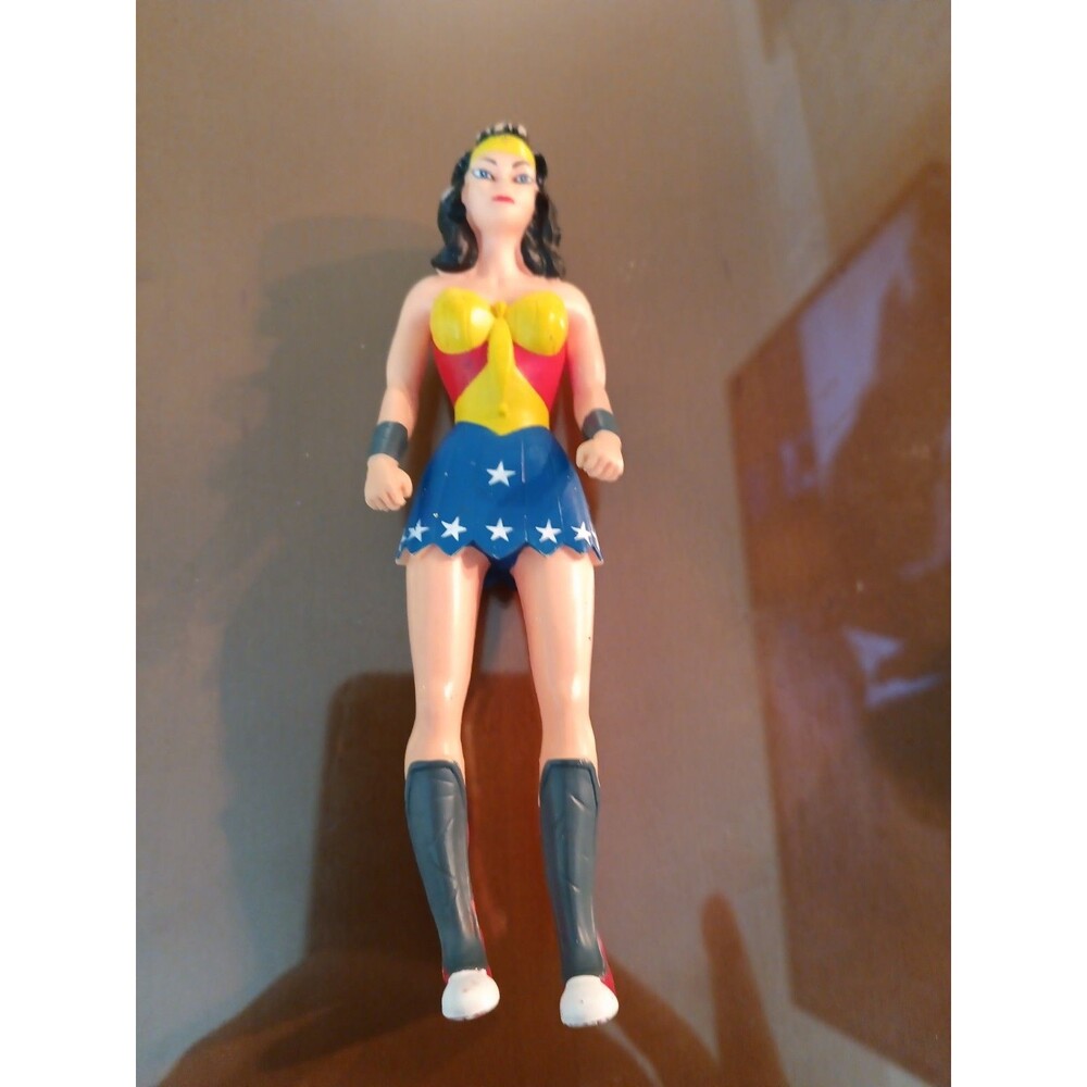 DC Comics Wonder Woman Posable Rubber NJCroce Action Figure Toy S13
